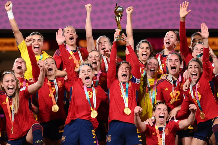 Seleção Espanhola é a Campeã do Mundo Fundão News